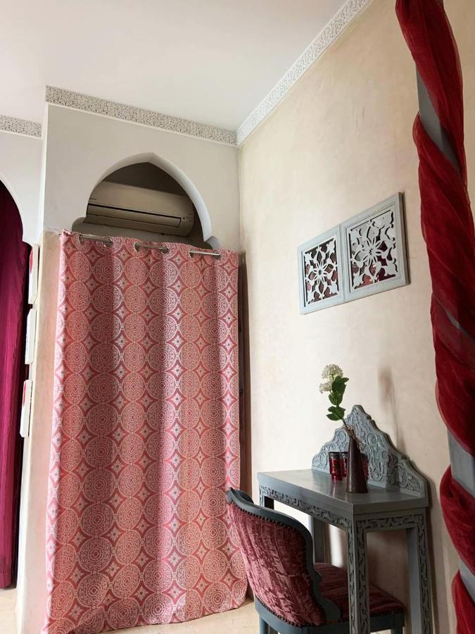 Rose Des Sables Room