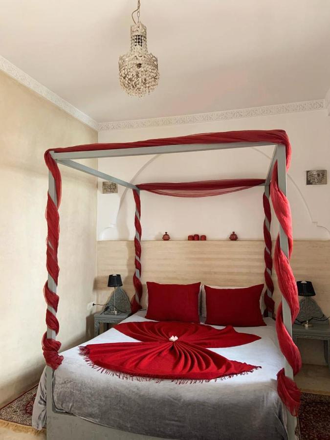 Rose Des Sables Room