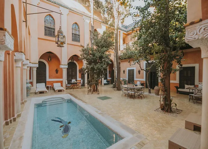 Riad Le Perroquet Bleu Suites & Spa Marrakesh
